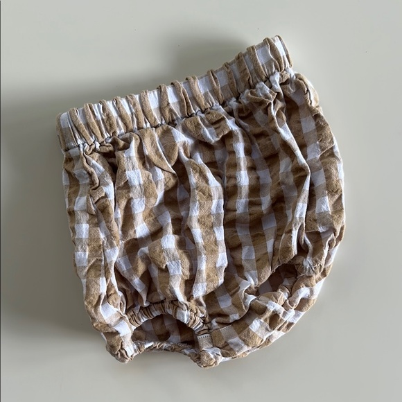 Little Paper Boat Tan and White Gingham Diaper Cover / Bloomers - Picture 1 of 3
